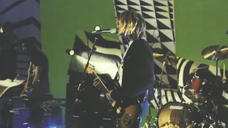 Nirvana - Smells Like Teen Spirit(Limehouse Studios,TV Show,London,UK 1991)