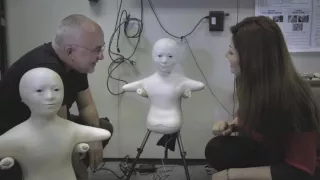 "Human or Robot?" Telenoid scene