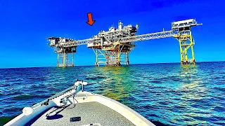 Solo Fishing Gas Rigs in the Gulf of Mexico!