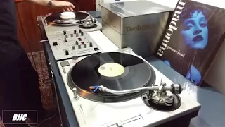 CLASICOS de los 80s COMPILADO con VINILOS 12" by Juan Carlos Mattera