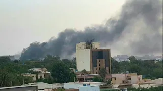 Smoke billows and gunfire echoes as fighting rages in Sudan's capital | AFP