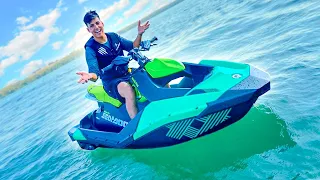 COLOQUEI MEU JET SKI NOVO NO LAGO PELA PRIMEIRA VEZ 😍