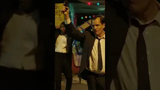 "Dont ever flash a wad of cash in a bar" Tony scares off would be robbers - Green Book