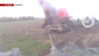 😱ШОКУЮЧЕ ВІДЕО! вОРОЖА ПАСТКА:українські захисники потрапляють на мінне поле і воно починає вибухати