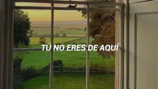 Lara Fabian — You're Not From Here [sub español]