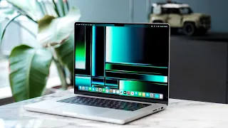 MacBook Pro M2 Pro UNBOXING and SETUP!