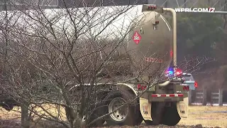 Video Now: Tractor-trailer crash causes massive backups on I-95