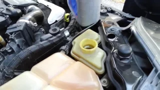 Ford Fiesta Mk6 - Power steering fluid change (flush&fill)