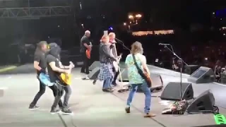 Foo Fighters & Guns N' Roses live @ Firenze Rocks 2018 (June 14) It's So Easy (best audio quality)