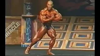 Kevin Levrone - Mr. Olympia 1998 Posing