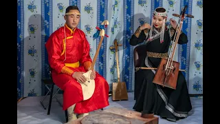 Mongolian Throat Singer singing "Amazing Grace"