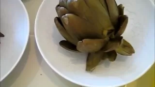 How to Eat and Prepare Artichokes (for Beginners :)