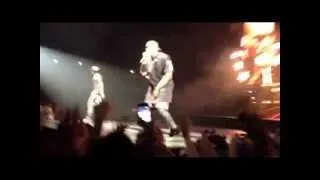 JAY-Z  AND KANYE WEST PERFORMING "RUN THIS TOWN" @ THE LONDON  O2 ARENA WATCH THE THRONE TOUR