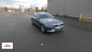 POV 2021 Volvo S60 Momentum