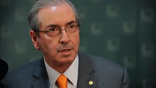 Plantão da Globo Eduardo Cunha aceita pedido de impeachment contra Dilma