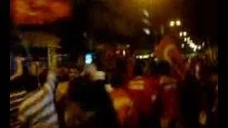 Turkish celebrating their team - So feiern Türken 3/3