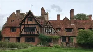 Pink Floyd’s ABANDONED mansion (FROZEN IN TIME)