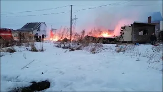 В Чемурше сгорели три цыганских дома