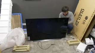 LG CX OLED TV Unboxing + Picture Settings
