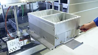 How to change a tool on a SEALPAC RE thermoformer | Automation in the Food Industry