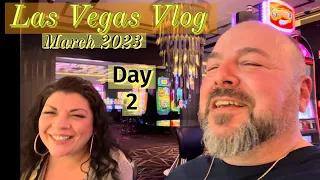 Las Vegas Vlog / March 2023 / Day 2 Downtown