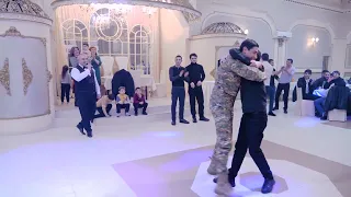 The return of a soldier from the army home, Զինվոր