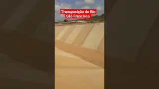 Transposição do Rio São Francisco na divisa da Paraíba com o Ceará