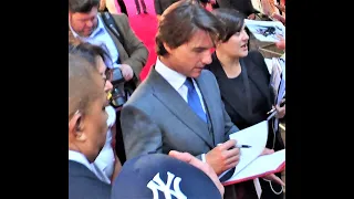 TOM CRUISE officially dedicates NY Yankees hat to NY Hospital Charity @ M.I Rogue Nation premiere