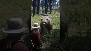 What Happens if You Stand Your Ground vs. GRIZZLY BEAR!?!? #shorts #rdr2