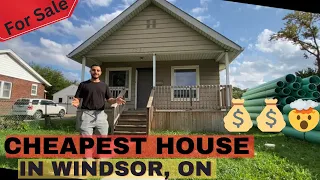 Touring the Cheapest house on the market in Windsor Ontario close to the university of Windsor