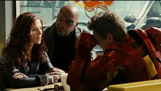 Tony Stark Black Widow y Nick Fury en el Restaurante |Iron Man 2| (2010)