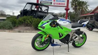 2024 Kawasaki Ninja® ZX™-6R 40th Anniversary Edition ABS