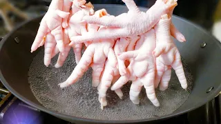 After you watch this you will never buy chicken feet in the restaurant anymore! Quick & easy recipe