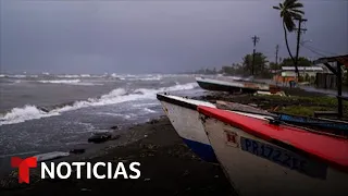 Puerto Rico y República Dominicana se preparan para Fiona | Noticias Telemundo