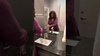 Gloria Gaynor #WashYourHands #IWillSurviveChallenge on TikTok