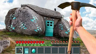 Minecraft in Real Life POV - HIDED DIAMOND HOUSE in Realistic Minecraft 創世神第一人稱真人版