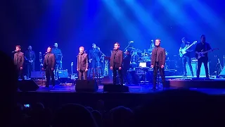 Frankie Valli and The Four Seasons - Silence Is Golden (Dallas 10/20/22)