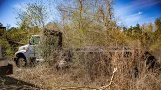 His dad passed away, and left this Straight truck to rot away!  Will it start?