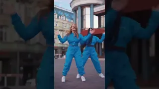 ТАНЕЦ Между нами провода #dance #tiktok #trend