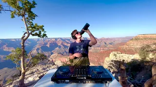 Grand Canyon Sunset House Mix