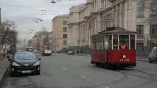 Старинный трамвай МС-2 на Васильевском Острове СПб