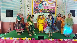 Dance Performance By Kindergarten at Genaxx Public School , Varanasi