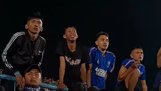 DETIK DETIK KERUSUHAN AREMANIA YANG MENIMBULKAN RATUSAN KORBAN AREMA VS PERSEBAYA 1 OKTOBER 2022