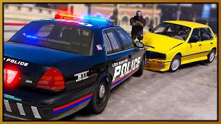 GTA 5 Roleplay - crashing car with no breaks in to cops | RedlineRP