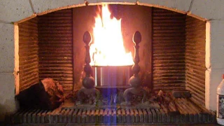 Qaïto 30, le brûleur à granulés dans une cheminée ouverte