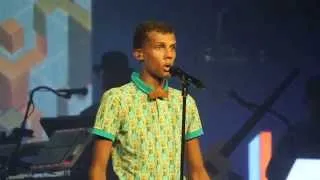 Stromae - Papaoutai (live performance)