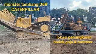 muat monster tambang D6R CATERPILLAR||Caterpillar D6R bulldozer transported by selfloader truck.