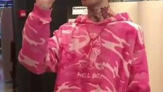 Lil peep пьёт водку