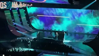 Maneskin - Beggin @AMAs (fancam)