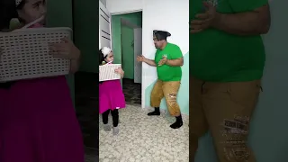 Daughter plays with dad 💃🧔🥰👻#Suleiman4ik family #shorts TikTok